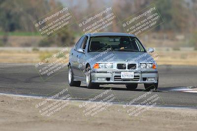 media/Sep-20-2025-Extreme Speed (Sat) [[1fcc23683c]]/Blue (Low Intermediate)/Session 1 (Sunset)/
